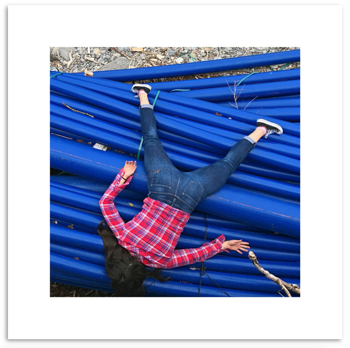 STEFDIES on Blue Pipes